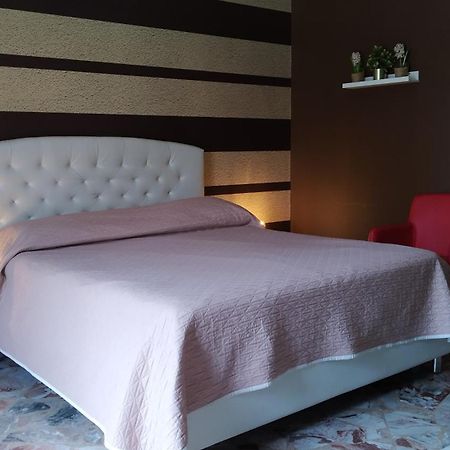 Cconforthotels R&B Semplici Emozioni Bari Buitenkant foto