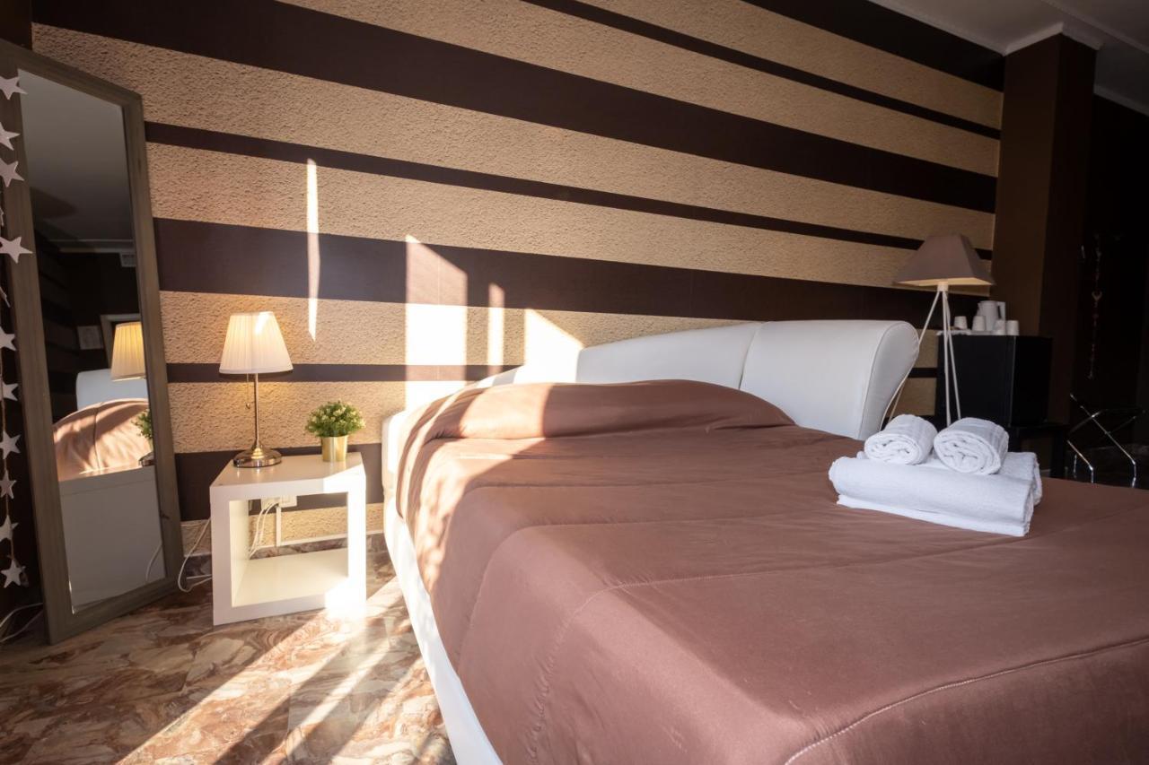 Cconforthotels R&B Semplici Emozioni Bari Buitenkant foto
